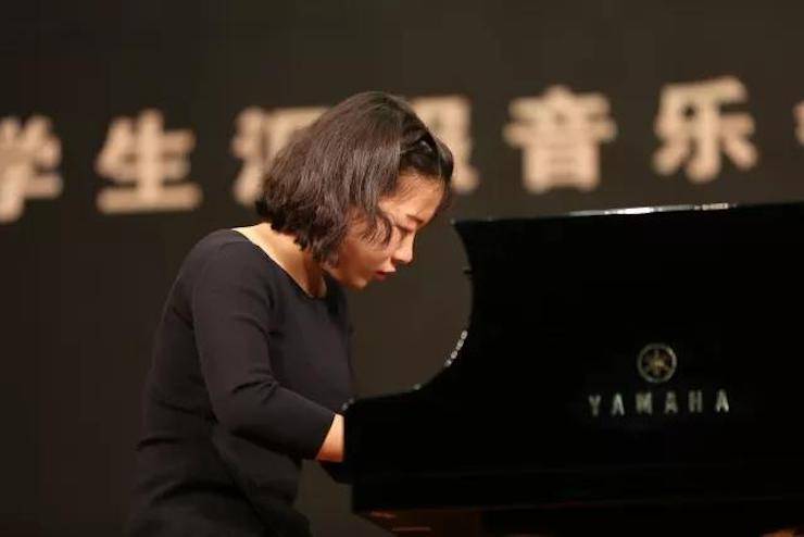 曼妙琴音，倾诉真挚的心声|2017yl6809永利亚洲音乐奖学金综合师范类院系全国汇报音乐会（第二。┰猜淠