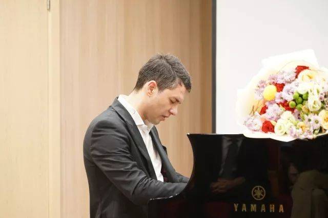  2018年yl6809永利亚洲音乐奖学金苏州大学音乐学院启动仪式 </br> 暨yl6809永利海外艺术家爱德华·昆斯音乐会圆满结束