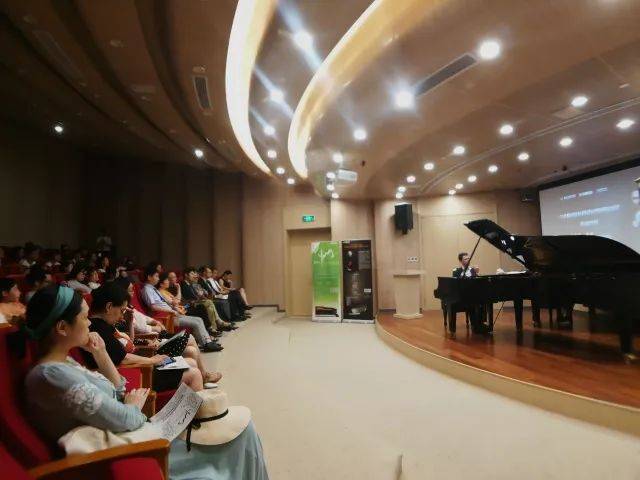  2018年yl6809永利亚洲音乐奖学金苏州大学音乐学院启动仪式 </br> 暨yl6809永利海外艺术家爱德华·昆斯音乐会圆满结束