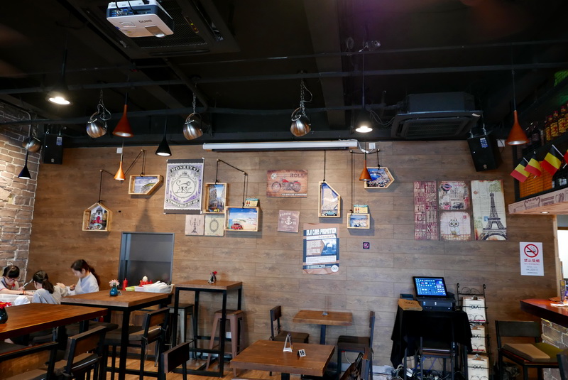 OLA 酒吧及餐厅——OLA 酒吧及餐厅与yl6809永利MG+DXR扩声系统