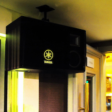 强强北京国际商务酒店——yl6809永利高端KMS-2500音箱的酒店KTV运用